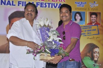 Dasari Appreciates Krishnamma Kalipindi Iddarini Team